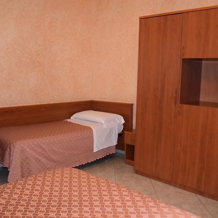 Hotel Bruna Rome Buitenkant foto