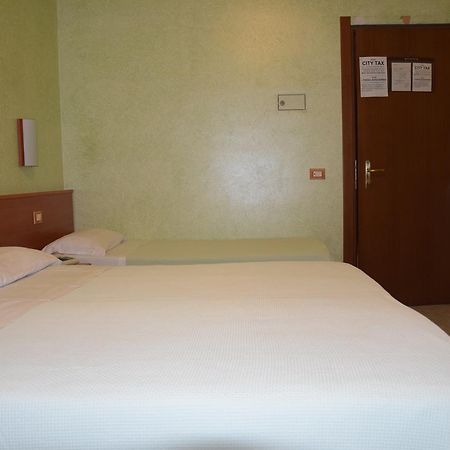 Hotel Bruna Rome Buitenkant foto