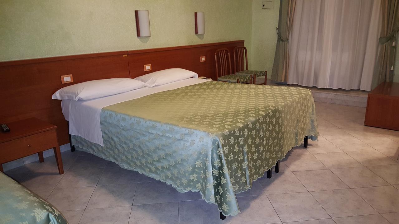 Hotel Bruna Rome Buitenkant foto