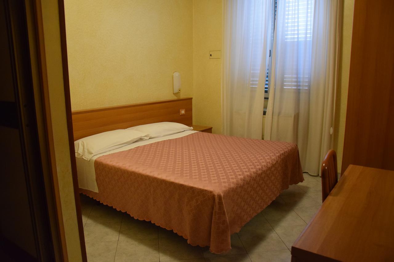 Hotel Bruna Rome Buitenkant foto
